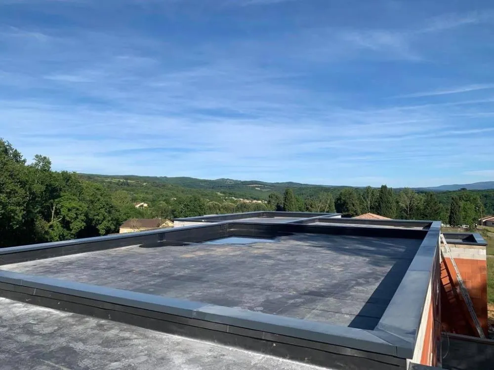 Photo de réalisation de chantier en Ille et Vilaine et Côtes d'Armor effectué par l'entreprise Meal